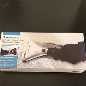 Brookstone Heated Electric Windshield Scraper with LED Light NIP